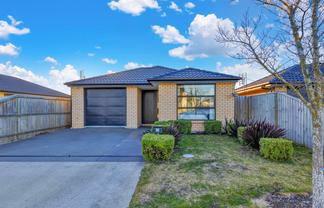 40 Tara Crescent, Ravenswood, Woodend