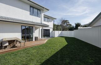 101A Main Road, Clive