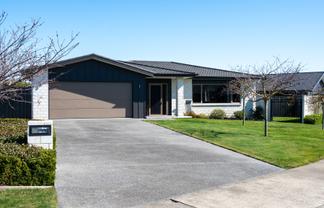 28 Whakatomo Place, Havelock North