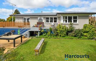 8 Youngs Road, Papakura