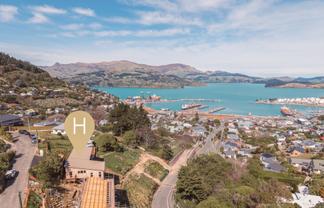 27 Days Road, Lyttelton