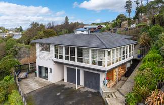 63 Centennial Avenue, Helensburgh