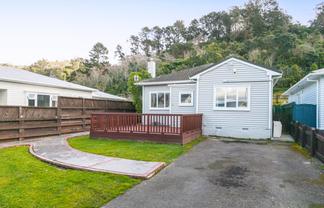 45 Pharazyn Street, Melling
