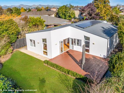 24 Fovant Street, Russley