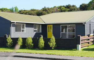 22 Cypress Grove, Paraparaumu