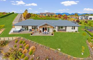 53 Galeo Road, Redwood Valley
