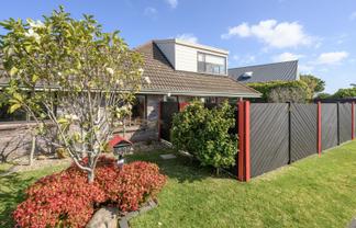 43A Percival Avenue, Matua