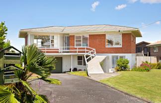39 Toroa Street, Torbay