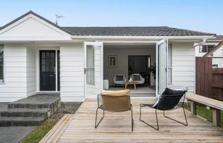 10 Mallard Grove, Churton Park