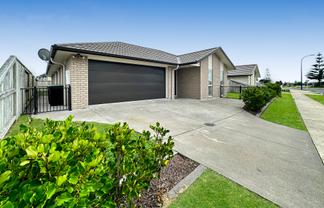 6 Livingstone Drive, Papamoa