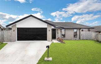 10 PIPI CRESCENT, Tuakau