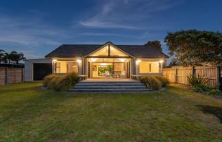 119 Sands crescent, Matarangi