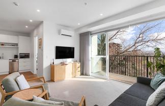 209/1817B Great North Road, Avondale