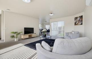 6 Rose Lane, Huntington