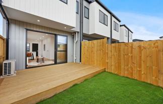 5/3 McLean Avenue, Papatoetoe