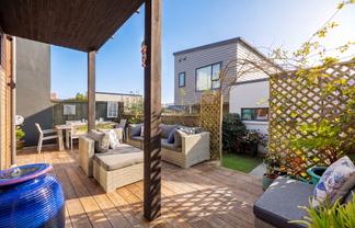 180 Hobsonville Point Road, Hobsonville