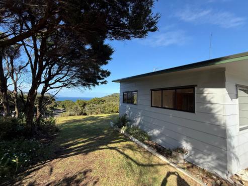6 Iona Road, Great Barrier Island