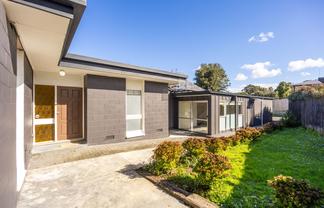 25 Meadway, Sunnyhills