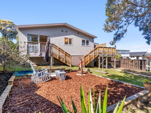 43 Redwood Drive, Massey