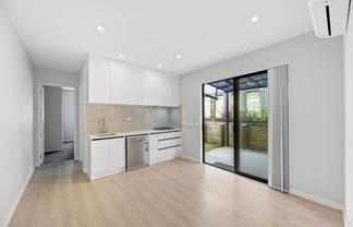 13 Lumber Rise, Swanson