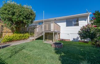 2/36A Sunnynook Road, Sunnynook
