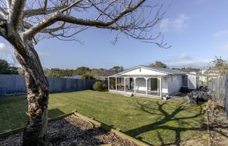 144 Pembroke Street, Westown