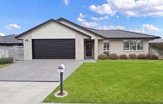 41 Plescher Crescent, Cambridge