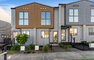 24 Bugle Road, Totara Park