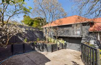 3/8 Camden Road, Sandringham