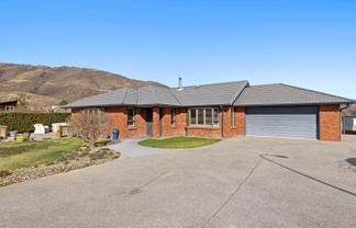 13 Robertson Court, Cromwell