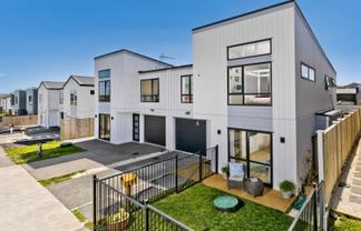 16 Toia Lane, Millwater