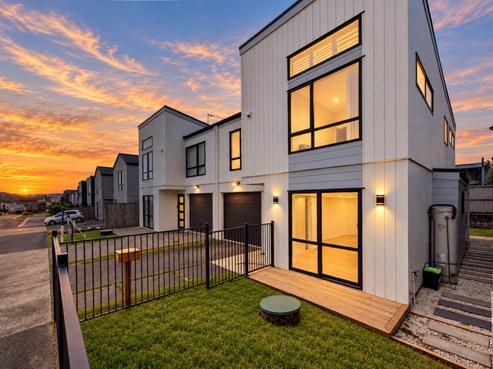 16 Toia Lane, Silverdale