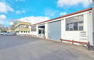 PAKURANGA RARE OPPORTUNITY
