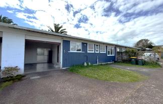 2/57 Cardiff Road, Pakuranga