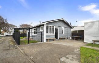 64 North Street, Feilding