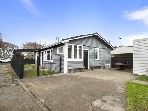 64 North Street, Feilding