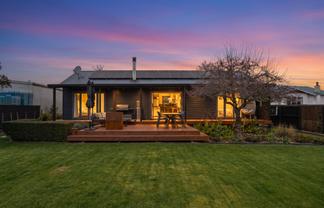 41b Venice Street, Martinborough