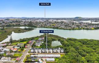 1/27 Brady Road, Otahuhu