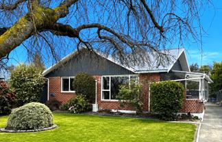 9 Woods Street, Allenton