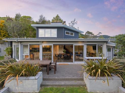 58 Macs Road, Hira