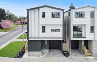 2/27 Brady Road, Otahuhu