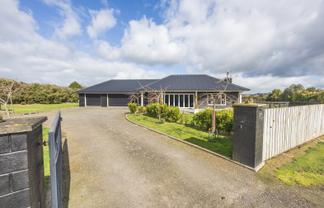 75 Reid Line West, Feilding