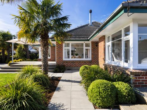 27 Barclay Place, Burwood