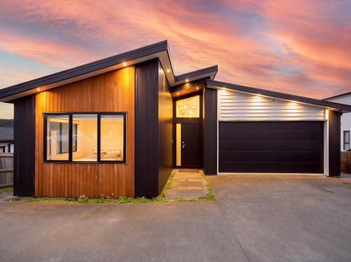 17 Katote Avenue, Swanson