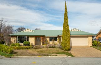 17 Orchard Place, Cromwell