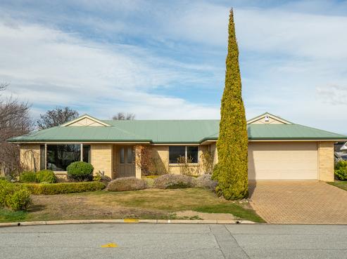 17 Orchard Place, Cromwell
