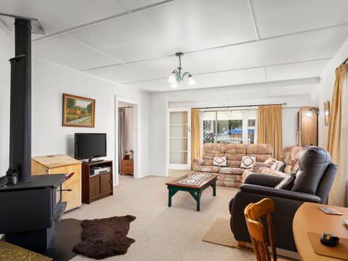 124 Fitzherbert Street, Featherston