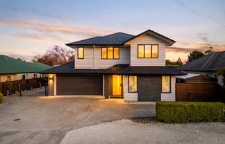 14 Kahika Grove, Huapai