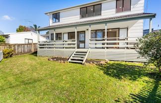 2/491 Glenfield Road, Glenfield