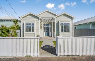 12 Huia Street, Petone